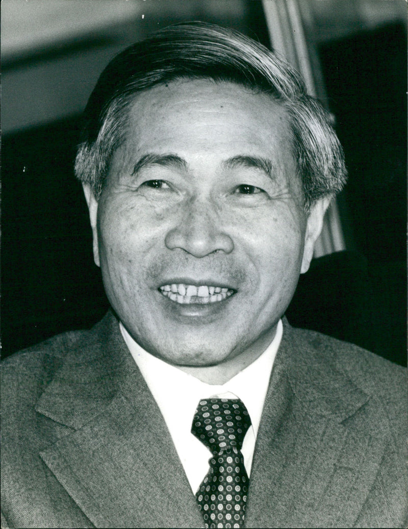 Nguyen Co Thach, Vietnam's Foreign Minister - Vintage Photograph