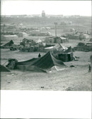 En vy av tält från Västsaharas huvudstad al-Ayun - Vintage Photograph