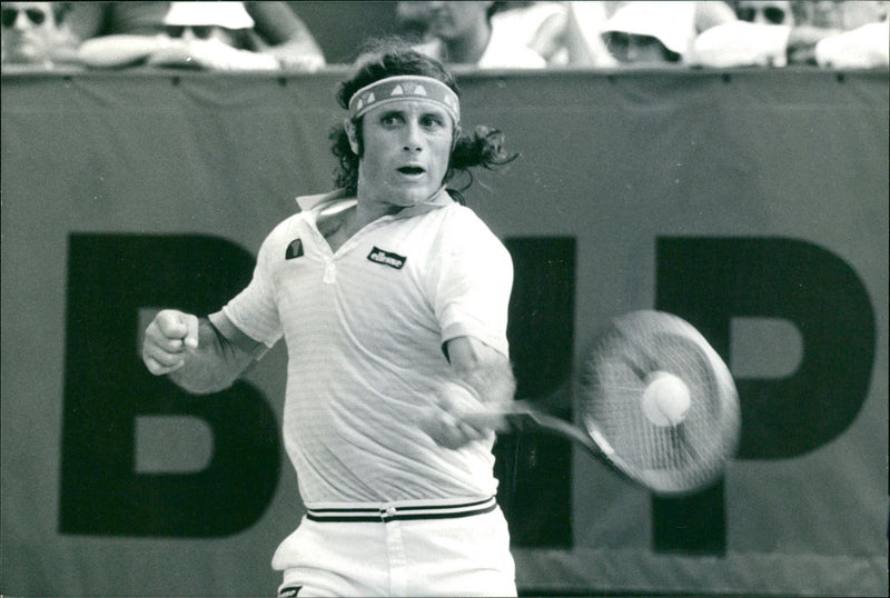 Guillermo Vilas - Vintage Photograph