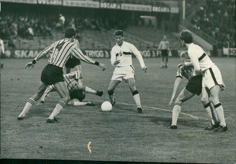 Fotbollsspelaren Kurt "Kurre" Andersson för AIK - Vintage Photograph