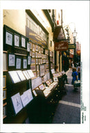 HIGH LICNO STUDENTS OPEN YOUR EYES IRISH INDEPEND WRITER - Vintage Photograph