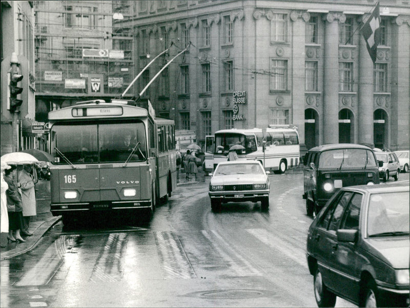 1986 SWISSAIR HULTMAN SWITZERLAND VOLVO LUCERNE TER BUS TRUCK PLAC ROTH - Vintage Photograph