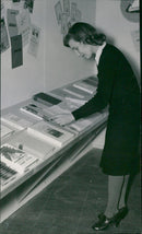 The booth with nature depictions at the exhibition "The book in the home" at HSB - Vintage Photograph