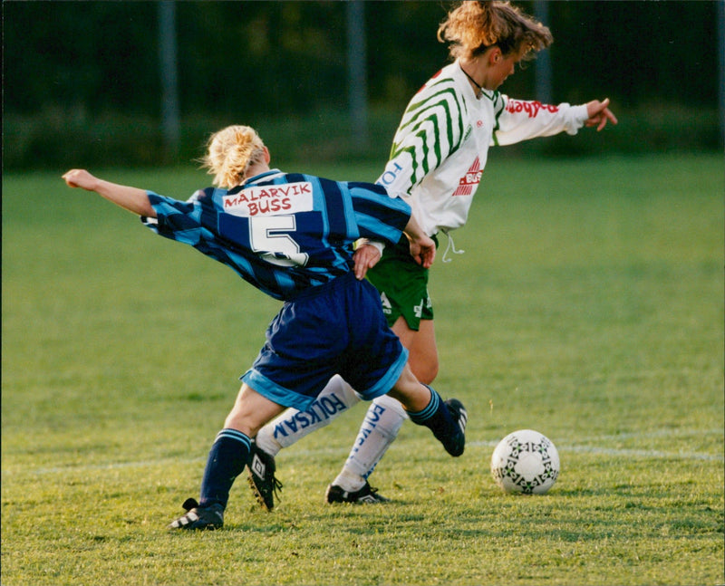 Damfotboll. Djurgården-Hammarby - Vintage Photograph