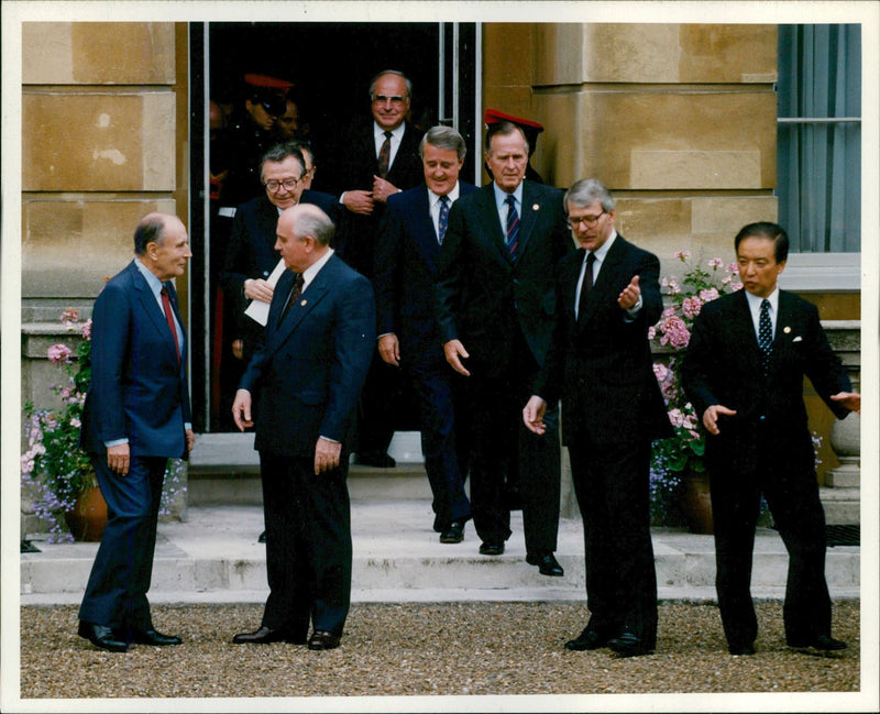 Gruppbild från G7 toppmötet i London 1991 - Vintage Photograph