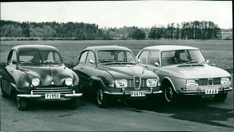 Saabar - Vintage Photograph