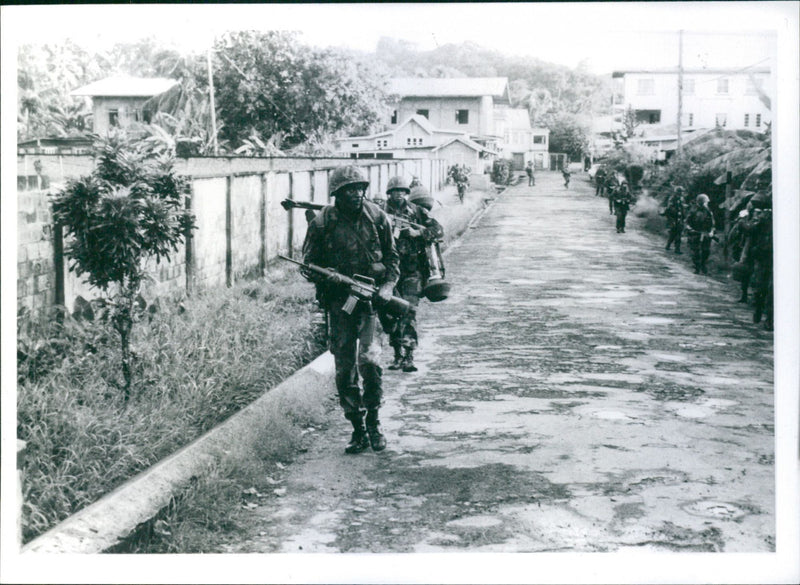 Invasion i Grenada - Vintage Photograph