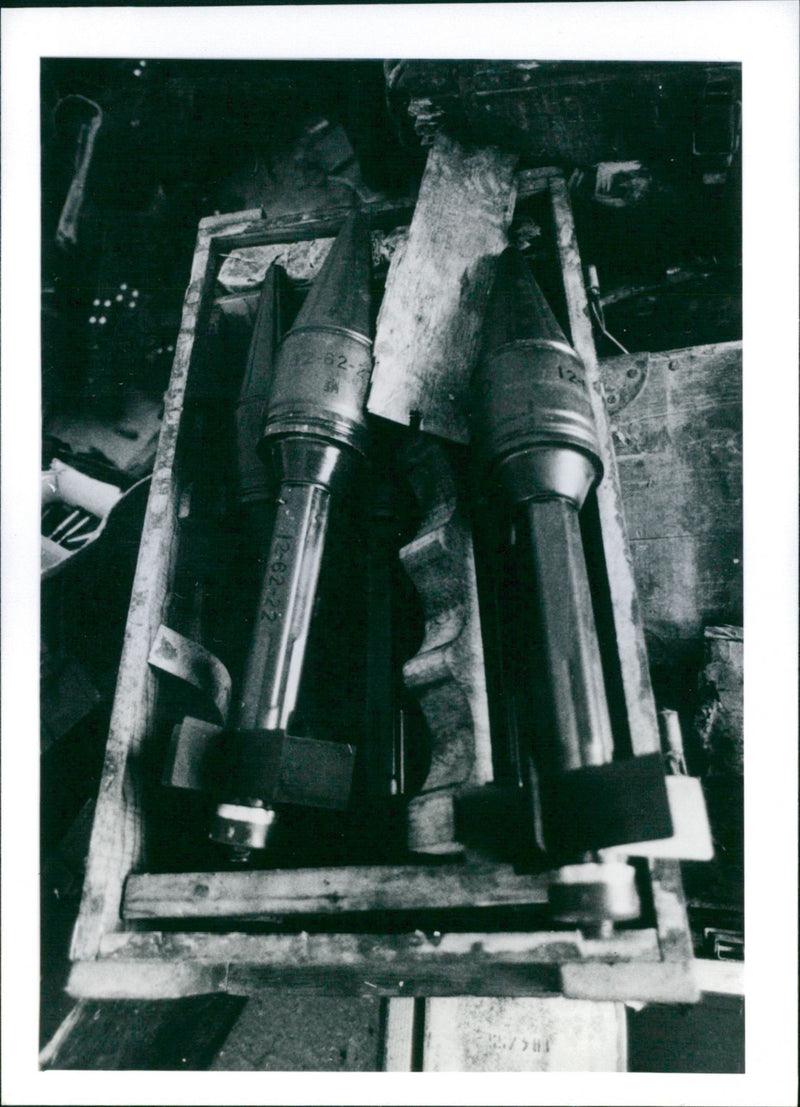 Omhändertagna RPG missilier - Vintage Photograph