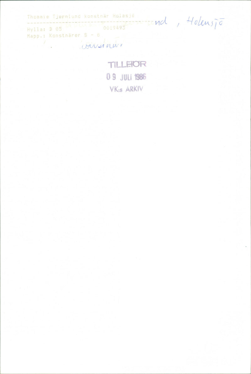 1986 ARTISTS HOLMSJO ARCHIVE HOLENSIO TJERNLUND ART THOMMIE CAVO FOLDER GEAR SHELF - Vintage Photograph