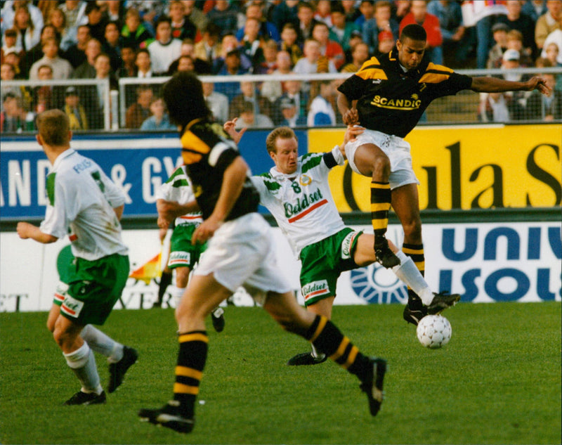 Football: AIK - Hammarby 2 - 1 - Vintage Photograph