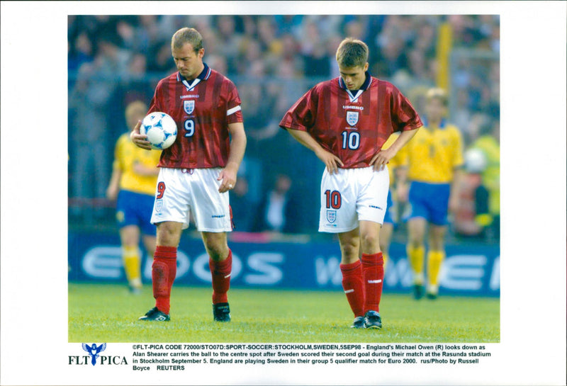 European Championship qualifier Sweden-England at Råsunda. Alan Shearer and Michael Owen - Vintage Photograph