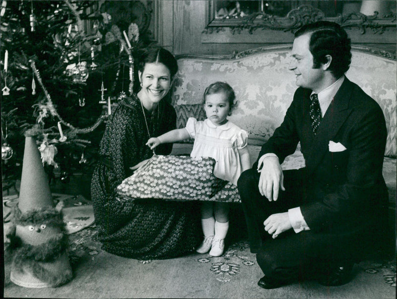 The Royal Family Christmas celebration - Vintage Photograph