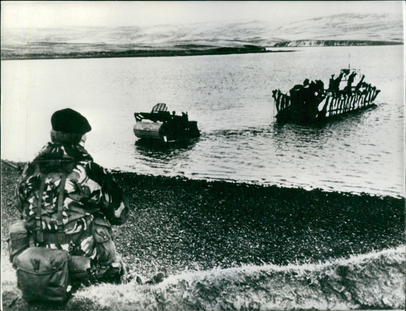 K.R.I.S Falklandskriget - Vintage Photograph