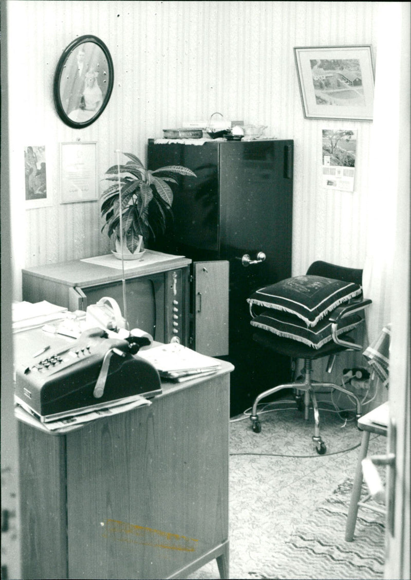 RITSMINDERUM STEN STURE SANDBEN ANDERSON ESPECIALLY STOCKSJO MURDER COME - Vintage Photograph