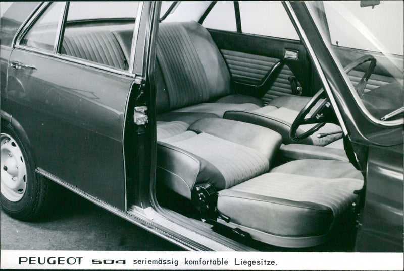 Peugeot 504 - Vintage Photograph