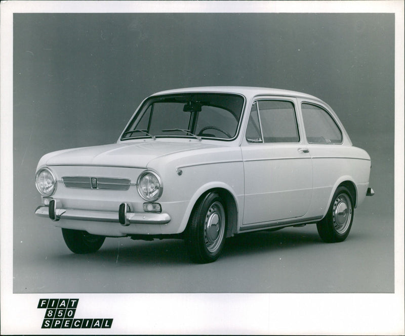 Fiat 850 Special - Vintage Photograph