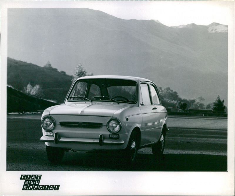 Fiat 850 Special - Vintage Photograph