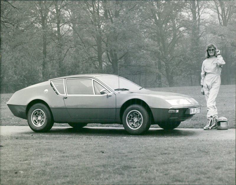 Renault Alpine A310 - Vintage Photograph