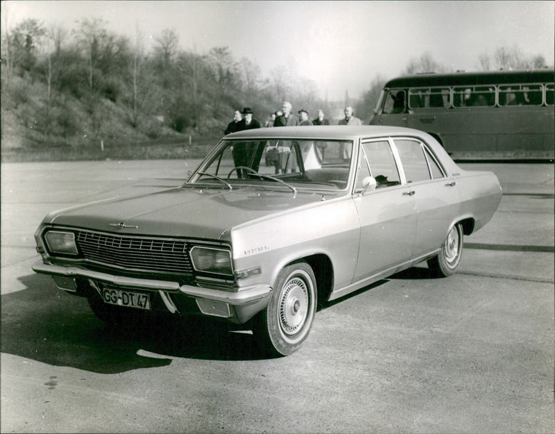 Opel Admiral - Vintage Photograph