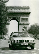 1980 BMW 745i - Vintage Photograph