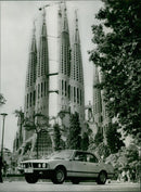 1980 BMW 745i - Vintage Photograph