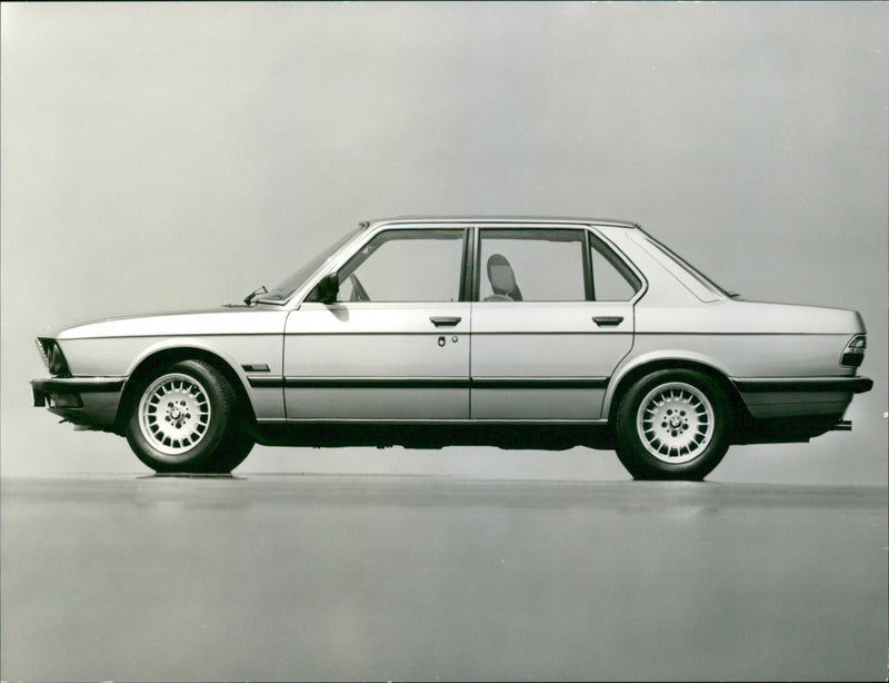 BMW 5 Series - Vintage Photograph