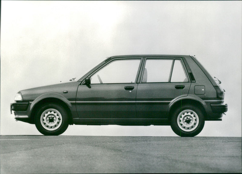 Toyota Starlet 84 - Vintage Photograph