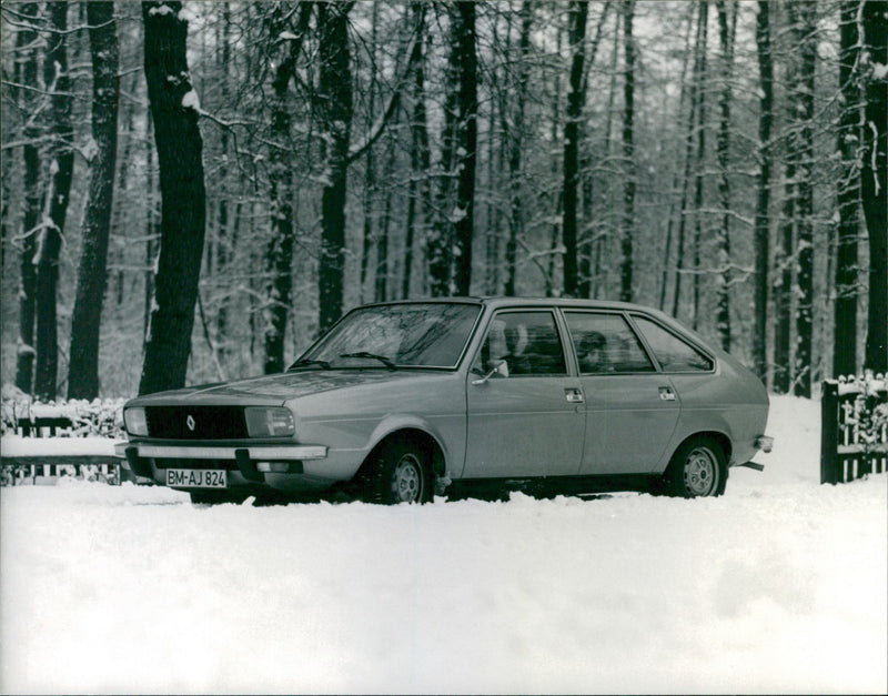 Renault 20 - Vintage Photograph