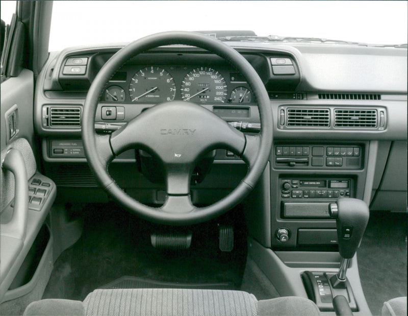 Toyota Camry Combi 2.5 V6 GXi - Vintage Photograph