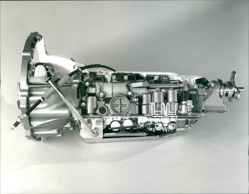 Toyota Lexus LS 400 - Vintage Photograph