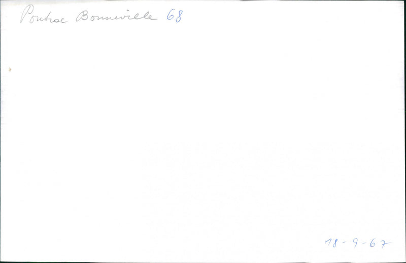 Pontiac Bonneville 1968 - Vintage Photograph