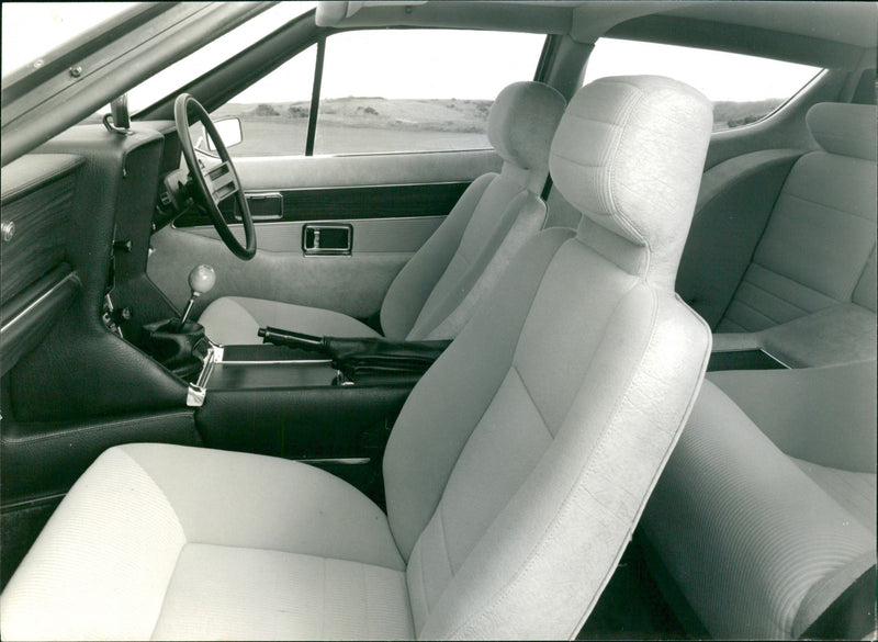 Lotus Elite 1974 - Vintage Photograph