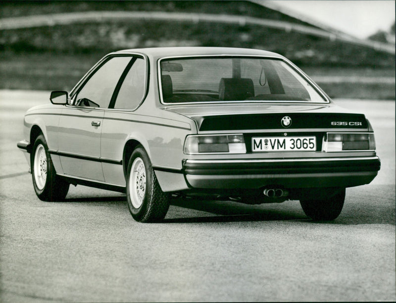 BMW 635 CSI - Vintage Photograph