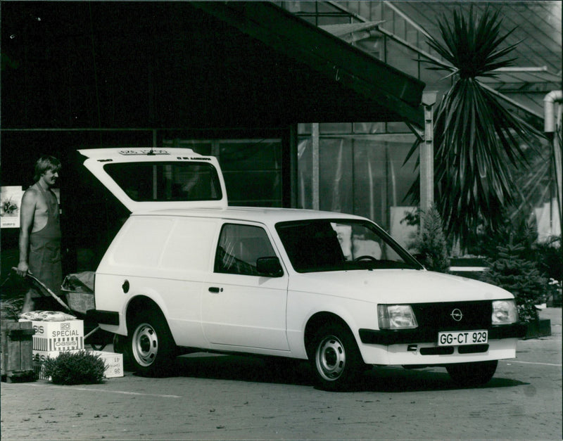 Opel 1983. - Vintage Photograph