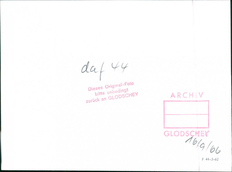 Daf 44 - Vintage Photograph