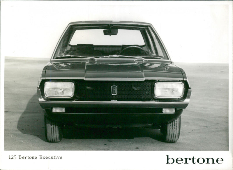 125 Fiat Executive Bertone - Vintage Photograph