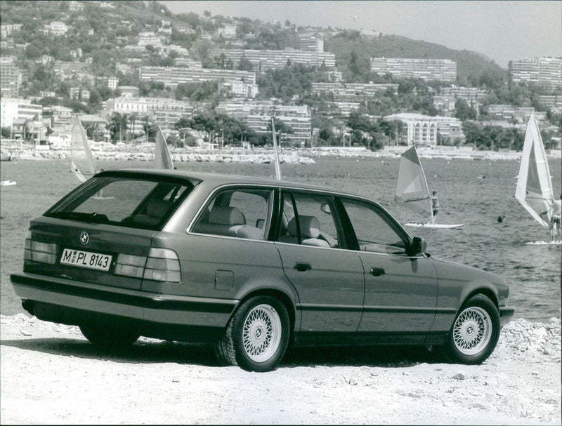 1991 BMW 5ER Touring - Vintage Photograph