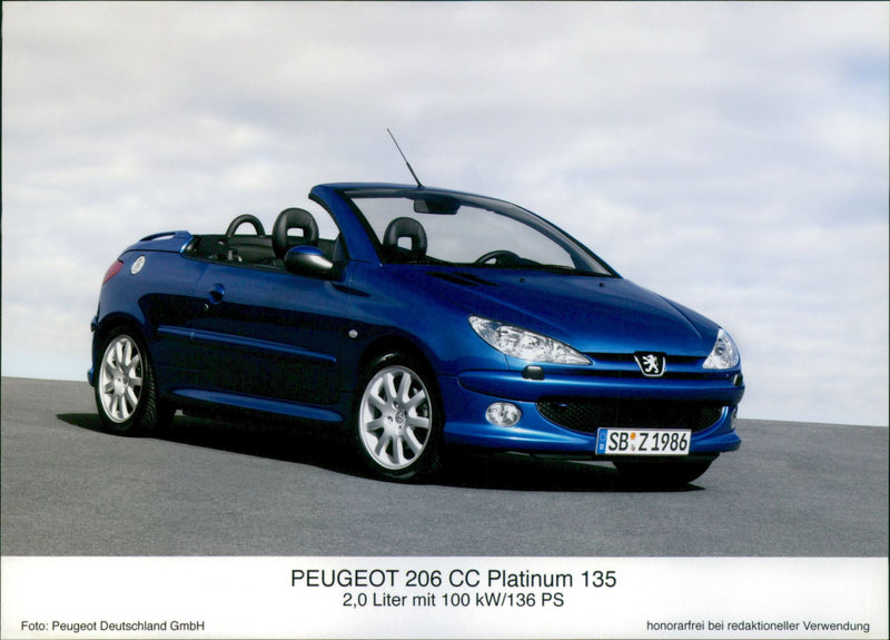 Peugeot 206 CC Platinum 135 - Vintage Photograph