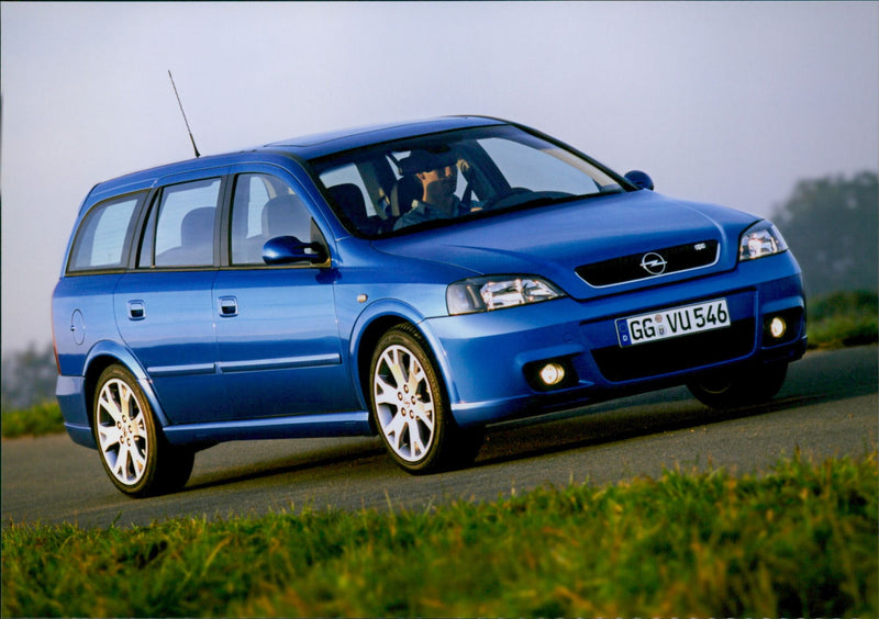 2002 Opel Astra OPC - Vintage Photograph