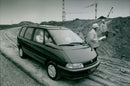 9103 Renault Espace RXE. - Vintage Photograph