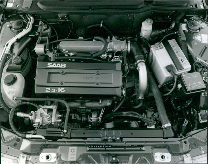 Saab 9000, CS 2.3 Turbo S,  Model  Jahr 1992 - Vintage Photograph