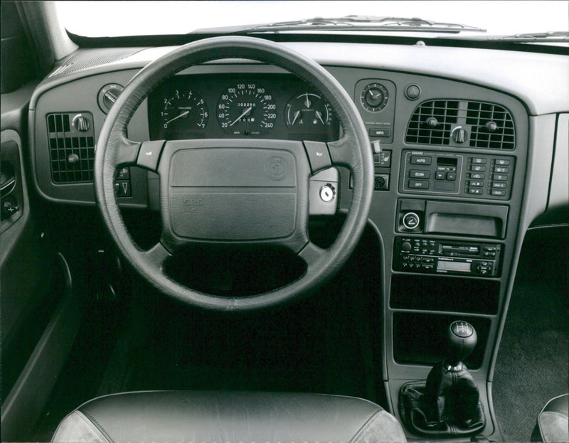 Saab 9000, CS 2.3 Turbo S,  Model  Jahr 1992 - Vintage Photograph