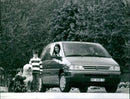 Peugeot 806 SR 1994 - Vintage Photograph