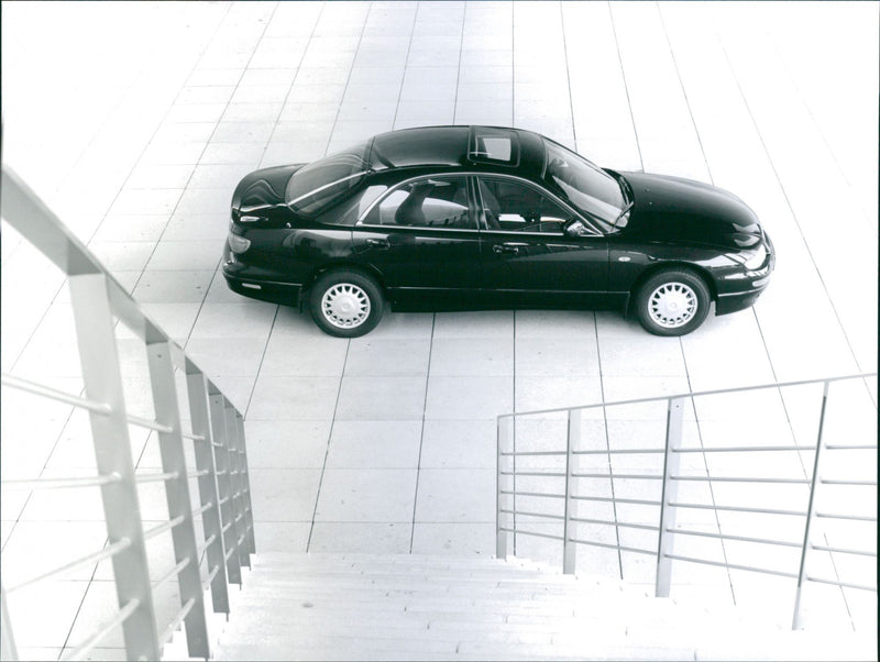 Mazda Xedos 9 - Vintage Photograph