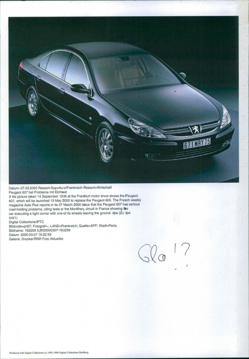 Peugeot 607 - Vintage Photograph