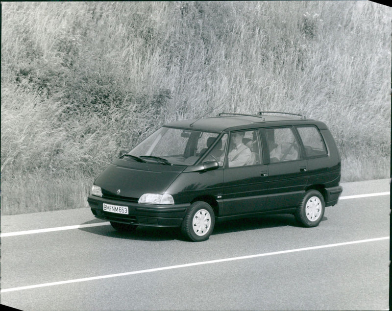 Renault Espace Limited Turbo D - Vintage Photograph