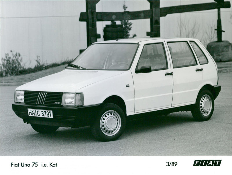 Fiat Uno 75 - Vintage Photograph