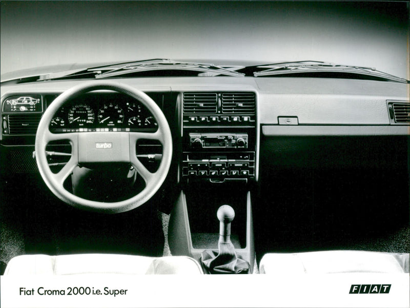 Fiat Croma 2000 i.e Super Dashboard - Vintage Photograph