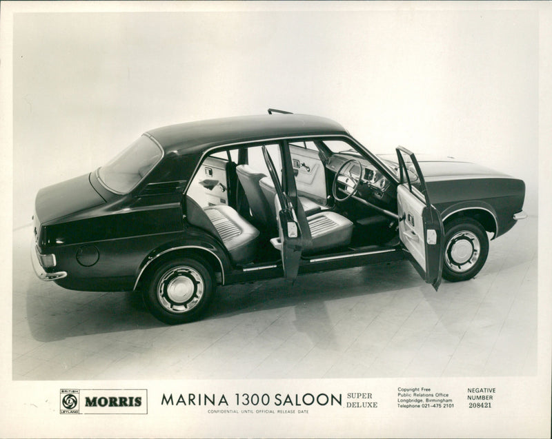 Marina 1300 Saloon - Vintage Photograph