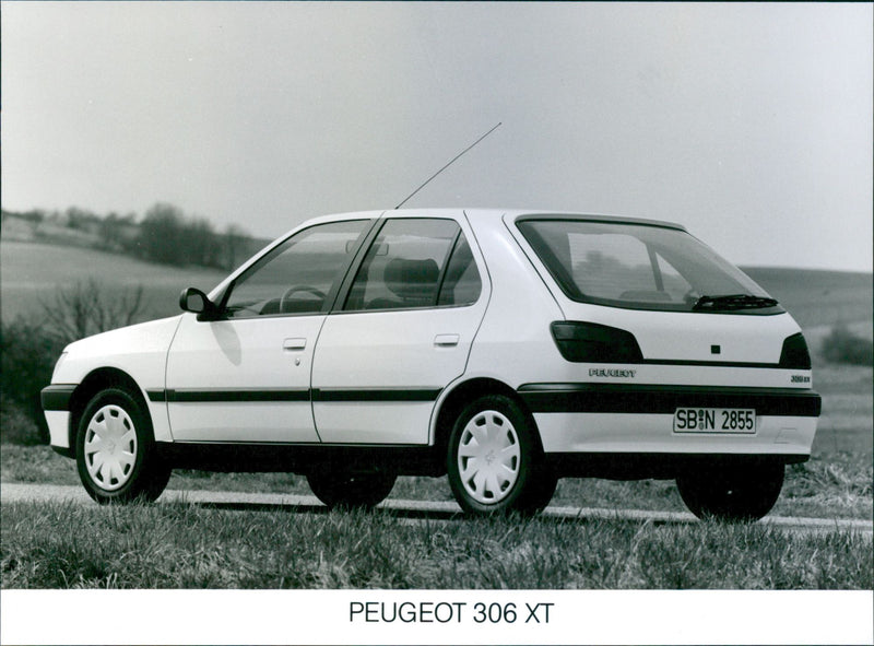 Peugeot 306 XT - Vintage Photograph